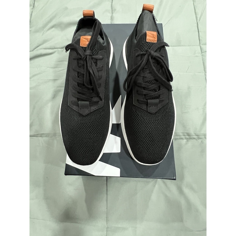 Wolf & Shepherd Women's Supremeknit Trainer Black/White Size 7 NIB